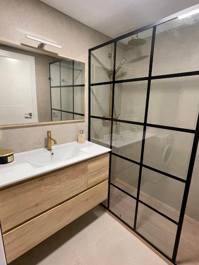 Sky Views Studio In City Centre Alicante Ngoại thất bức ảnh